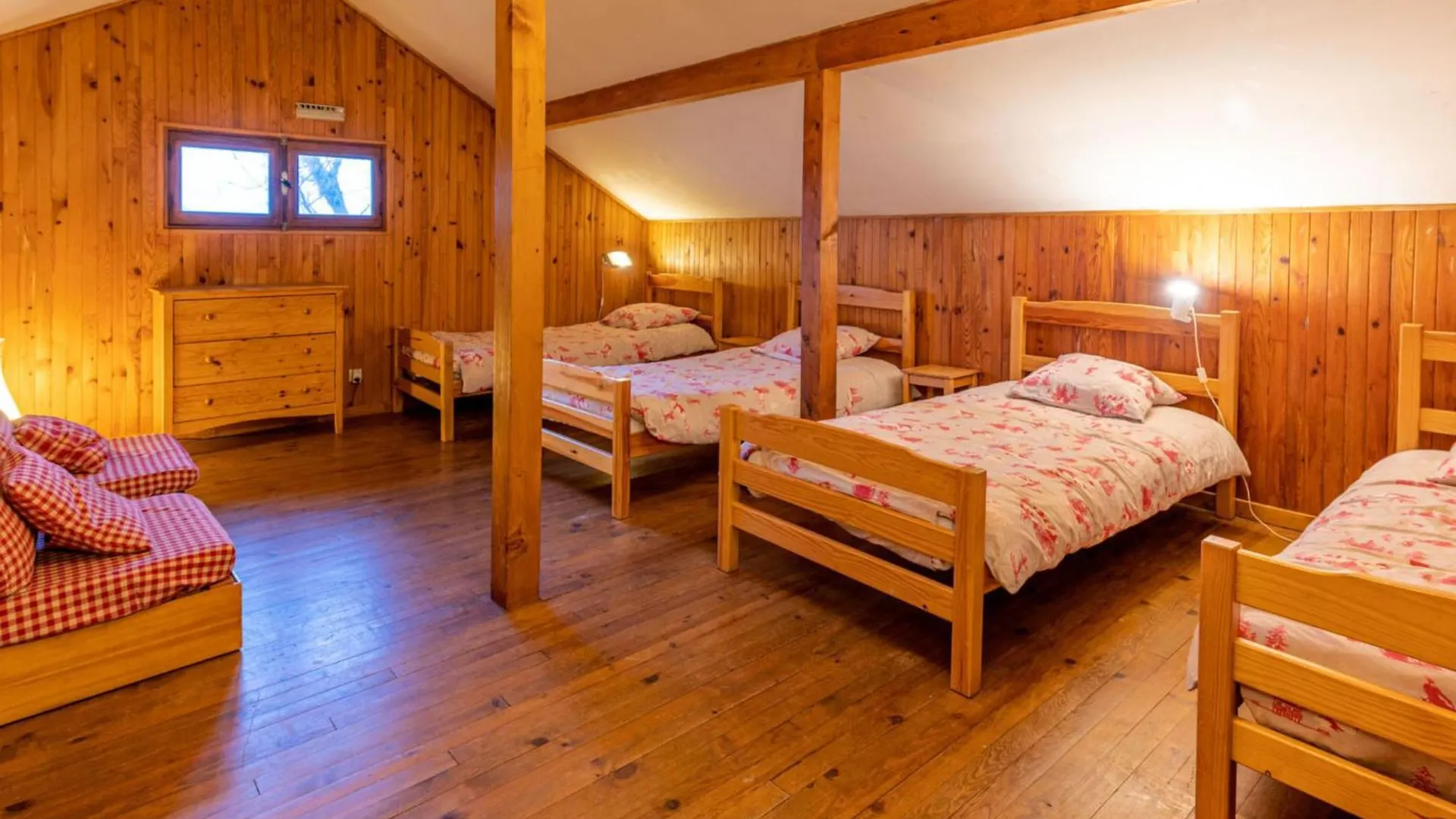 Chalet Les Cochettes By Interhome Doucy